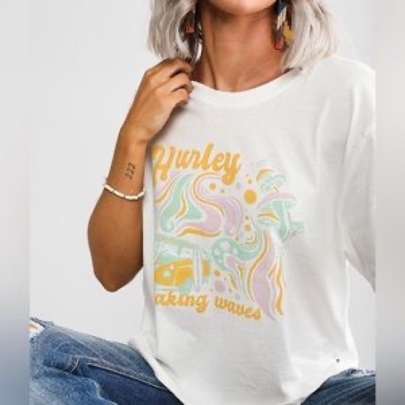 Hurley making waves crop top - Picture 4 of 4